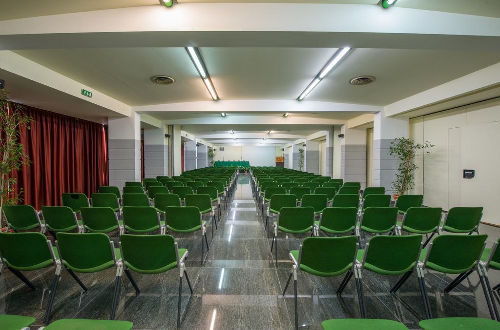 Splendid Hotel La Torre Mondello Esterno foto